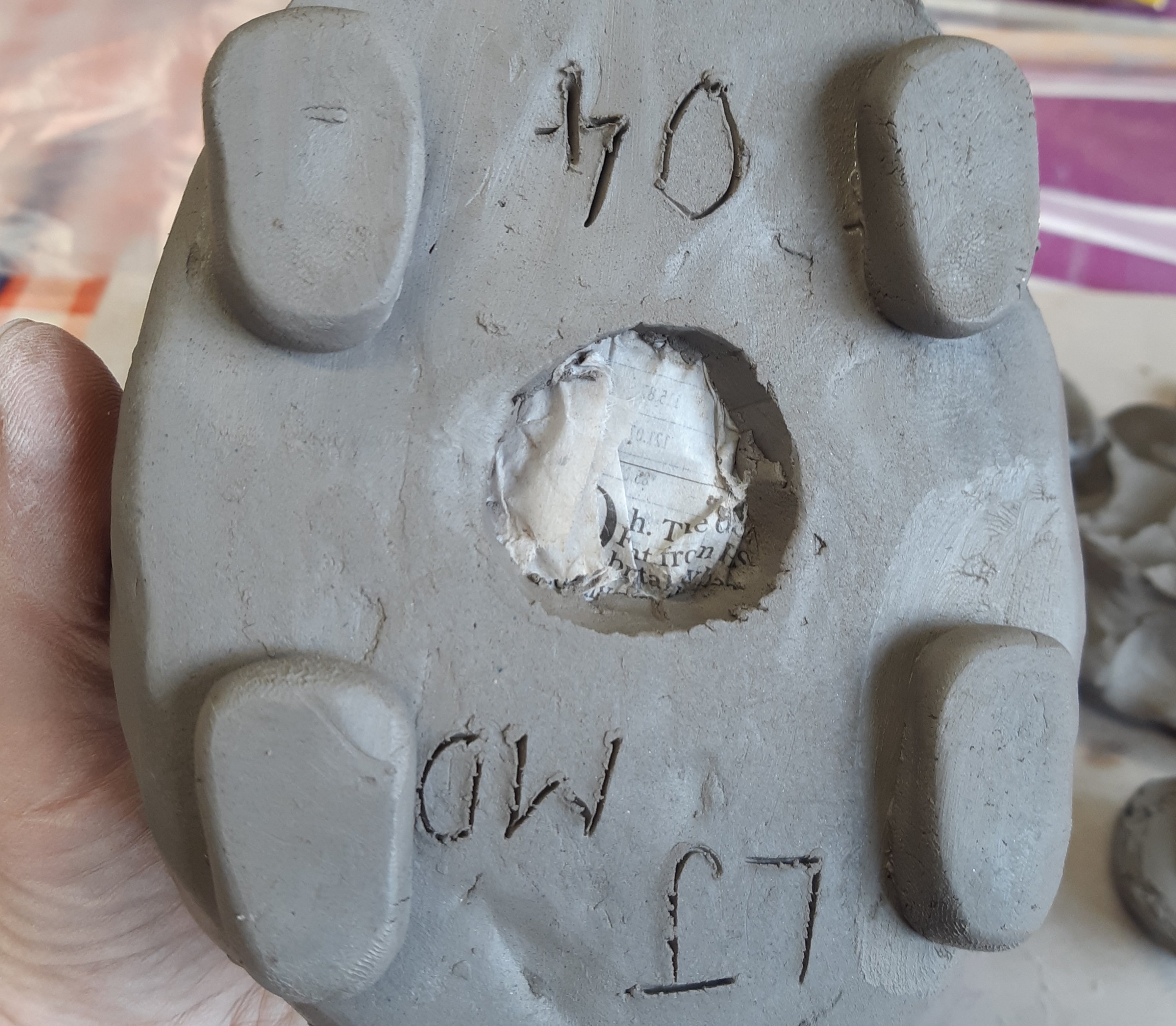 Ceramics for beginners: Creating a 3D clay form – Keeping it creative